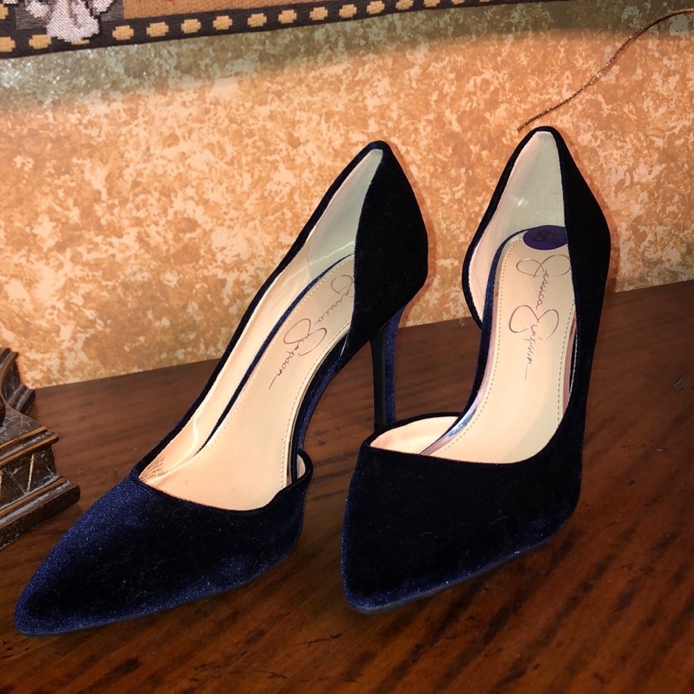 Velvety Pointed Toe Heels